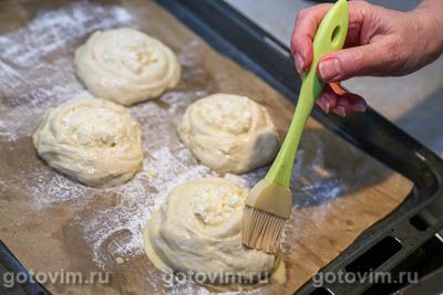 Кныши с творогом и кокосовой стружкой